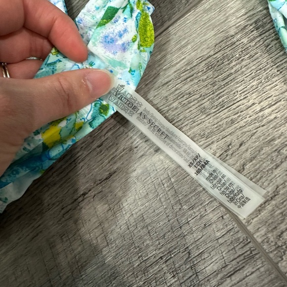 VS‎ Teal Floral Bikini Set - Picture 4 of 13